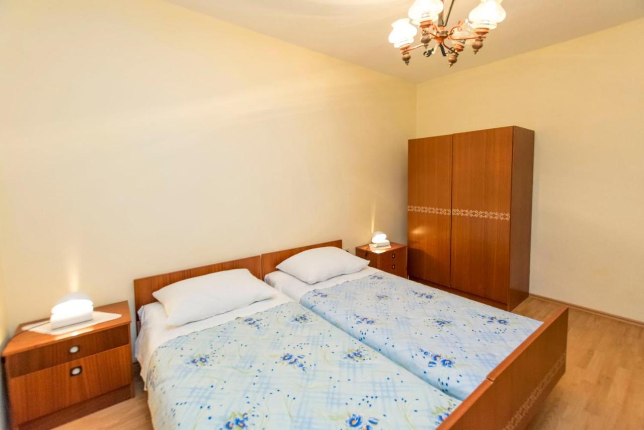Apartment Lele Primošten Eksteriør bilde