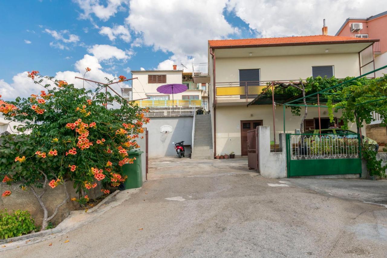Apartment Lele Primošten Eksteriør bilde